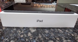 Good
													Apple iPad 8th Gen - Wi-Fi, Gray, 32 GB, A2270, photo 2 of 10