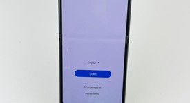 Mint
													Samsung Galaxy Z Flip3 5G - AT&T, Black, 128 GB, 8 GB, SM-F711U, photo 1 of 10