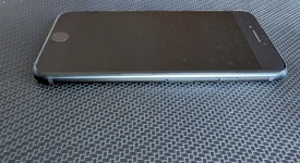 Good
													Apple iPhone SE 3rd Gen 2022 - Unlocked, Midnight, 64 GB, A2595, photo 5 of 11