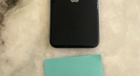 Good
													Apple iPhone SE 3rd Gen 2022 - Unlocked, Midnight, 64 GB, A2595, photo 2 of 4