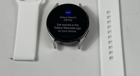 Good
													Samsung Galaxy Watch5 - Wi-Fi, Silver, 40mm, photo 1 of 8