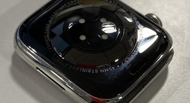 Good
													Apple Watch Series 7 45mm - Unlocked, Silver, A2477 - Cellular, Stainless, photo 4 of 4