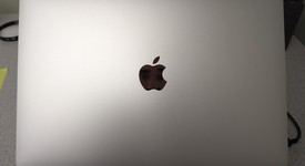 Good
													MacBook Pro 2020 - 13" - Apple M1, Silver, 512 GB, 16 GB, photo 4 of 10