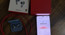 Good
													OnePlus 13 - Unlocked, Arctic Dawn, 512 GB, 16 GB, photo 1 of 10