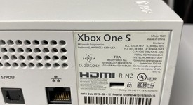 Good
													Xbox One S (2016) - White, 1 TB, photo 2 of 9