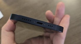 Mint
													Apple iPhone 12 - Unlocked, Black, 64 GB, A2172, photo 3 of 7