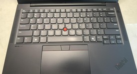 Mint
													ThinkPad T14s (5th Gen) - Black, 512 GB, 16 GB, photo 5 of 15