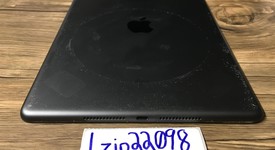 Fair
													Apple iPad 8th Gen - Unlocked, Gray, 32 GB, A2428, photo 5 of 7