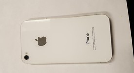 Fair
													Apple iPhone 4 - Verizon, White, 8 GB, A1349, photo 5 of 7