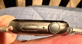 Good
													Apple Watch Series 5 44mm - Gray, A2093 - GPS, Aluminum, photo 5 of 6