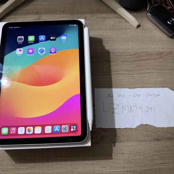 Apple iPad Mini 6th Gen - Unlocked, 64 GB, Starlight, A2568