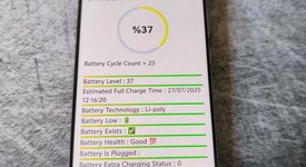 Mint
													Vivo X200 Ultra - Unlocked Non-US, Silver, 1 TB, 16 GB, photo 4 of 12