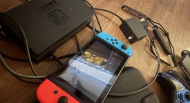 Good
													Nintendo Switch - Red & Blue, 32 GB, Mario Red & Blue Edition, photo 3 of 17