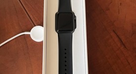 Mint
													Apple Watch Series 3 38mm - Gray, A1858, Aluminum - GPS, photo 4 of 9