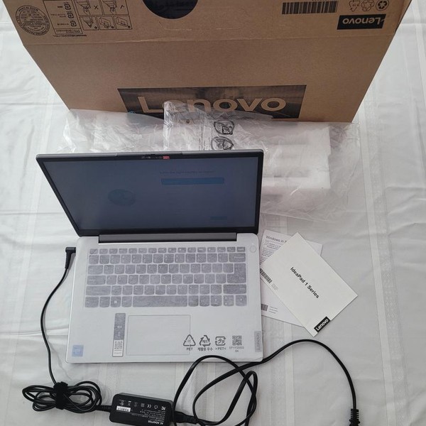 Lenovo IdeaPad 1 (14IGL7) - 128 GB, Silver, 4 GB