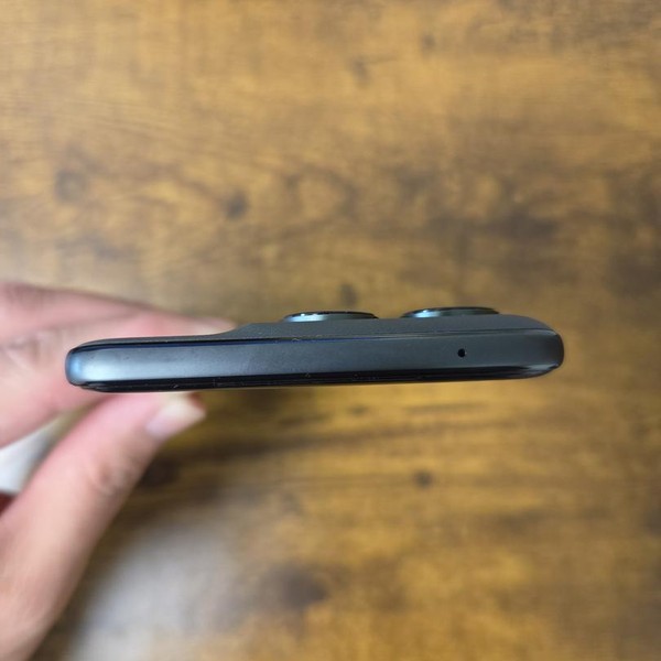 Motorola Edge (2025) - Metro by T-Mobile, 256 GB