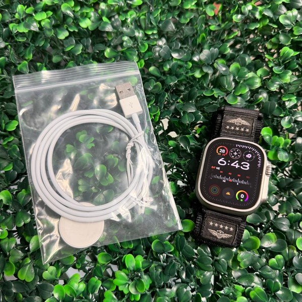 Apple Watch Ultra 2 49mm - Unlocked, Natural, A2986