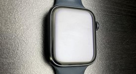 Good
													Apple Watch SE 2nd Gen 44mm - Unlocked, Midnight, A2727 - Cellular, Aluminum, photo 5 of 5