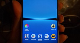 Good
													Sony Xperia 1 IV - Unlocked Non-US, White, 512 GB, 12 GB, photo 2 of 7