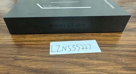 New
													Samsung Galaxy S25 Ultra - Unlocked, Black, 256 GB, 12 GB, SM-S938U1, photo 3 of 3