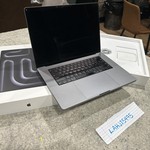 Good MacBook Pro 2021 - 16 inch - 512 GB, Silver, 16 GB, Apple M1 Pro 10-core
