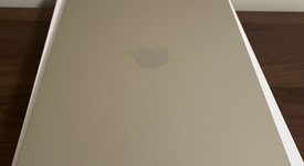 Good
													MacBook Air 2022 - 13" - Apple M2, Starlight, 256 GB, 16 GB, photo 3 of 9