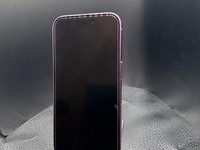 Apple iPhone 16