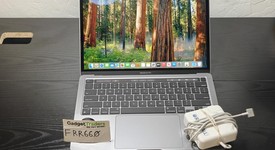 Good
													MacBook Pro 2020 - 13" - Apple M1, Silver, 256 GB, 8 GB, photo 1 of 15