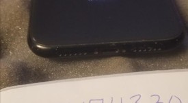 Fair
													Apple iPhone Xr - Unlocked, Black, 64 GB, A1984, photo 3 of 8