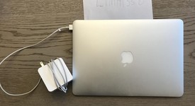 Good
													MacBook Air 2013 - 13" - Silver, 128 GB, 4 GB, photo 1 of 2