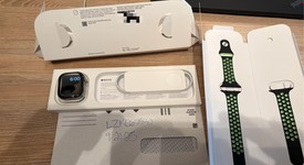 Mint
													Apple Watch Series 10 46mm - Unlocked, Natural, A3003 - Cellular, Titanium, photo 1 of 10