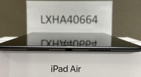Mint
													Apple iPad Air 3rd Gen - Unlocked, Gray, 64 GB, photo 2 of 8