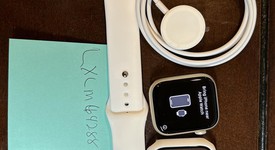 Mint
													Apple Watch Series 8 45mm - Starlight, A2771 - GPS, Aluminum, photo 3 of 43