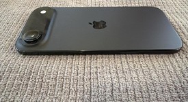 Mint
													Apple iPhone Air - Unlocked, Space Black, 512 GB, A3260, photo 5 of 9