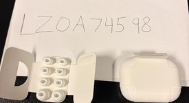 Used
													Apple AirPods Pro 3, photo 1 of 9