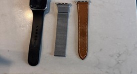 Good
													Apple Watch Series 6 44mm - Unlocked, Silver, A2294 - Cellular, Stainless Steel, photo 1 of 3