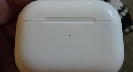 Used
													Apple AirPods Pro 2 - USB-C, photo 3 of 10