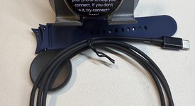 Good
													Samsung Galaxy Watch6 - Unlocked, Gold, 40mm, photo 5 of 6