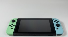 Mint
													Nintendo Switch - 32 GB, Animal Crossing: New Horizons, photo 5 of 8