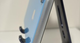 Mint
													Apple iPhone Xr - Unlocked, Blue, 64 GB, A1984, photo 4 of 9