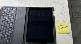 Good
													Apple iPad Air 2 - Unlocked, Silver, 64 GB, photo 2 of 3