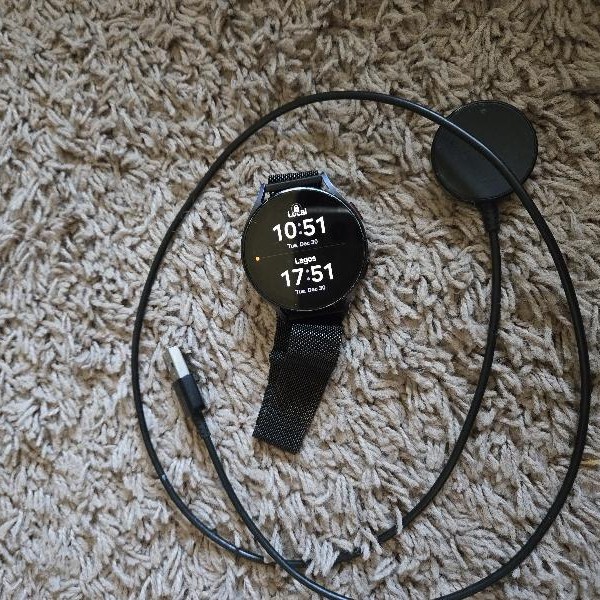 Samsung Galaxy Watch5 - Unlocked, Custom, 44mm, Bespoke Edition