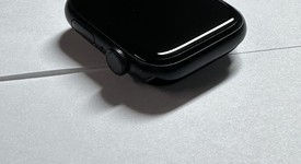 Mint
													Apple Watch SE 3rd Gen 44mm - Unlocked, Midnight, A3328 - Cellular, photo 3 of 6