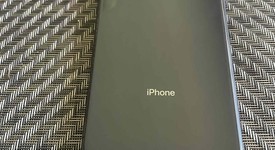 Mint
													Apple iPhone Xs Max - Unlocked, Gray, 512 GB, A1921, photo 2 of 10