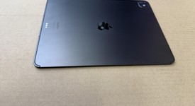 Good
													Apple iPad Pro 13" (M4) 2024 - Unlocked, Black, 256 GB, 8 GB, A2926, Standard Glass, photo 3 of 7