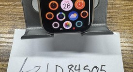 Fair
													Apple Watch Series 7 41mm - Unlocked, Starlight, A2475 - Cellular, Aluminum, photo 1 of 7