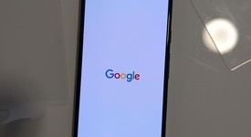 Good
													Google Pixel 6a - Unlocked, Sage, 128 GB, 6 GB, GX7AS, photo 3 of 9