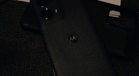 Mint
													Motorola Edge (2024) - T-Mobile, Midnight Blue, 256 GB, 8 GB, photo 2 of 7