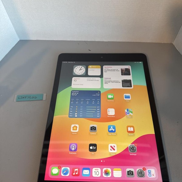 Apple iPad 9th Gen - Wi-Fi, 64 GB, Gray, A2602