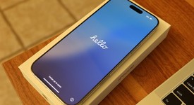 Good
													Apple iPhone 16 Pro Max - Unlocked, White, 256 GB, A3084, photo 4 of 12